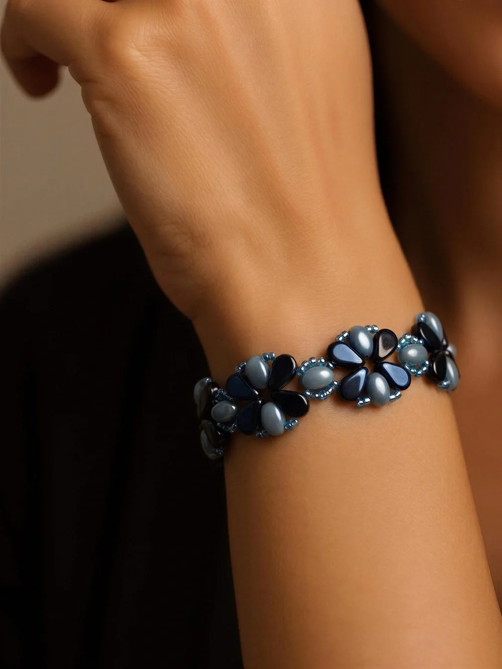 Blue Floral Bead Bracelet - Women Jewelry